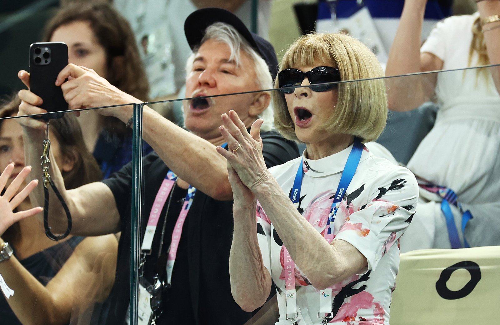 Anna Wintour and Baz Luhrmann are happy together