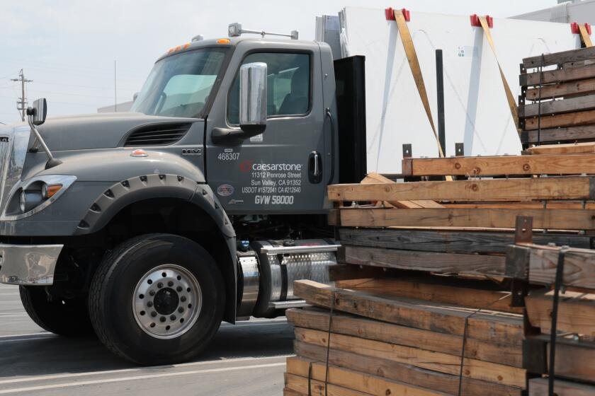 Untreated silicosis cost the counter cutter his lungs.  Are these companies guilty?